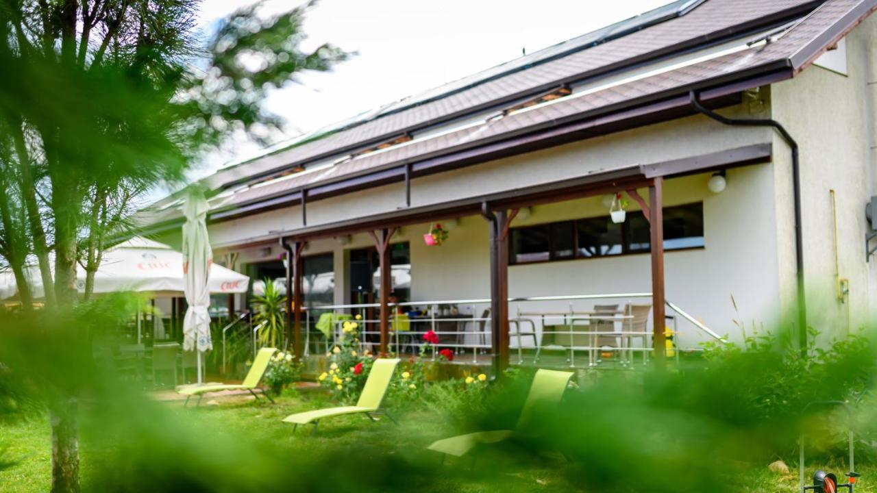 Green Delta Murighiol Exterior photo